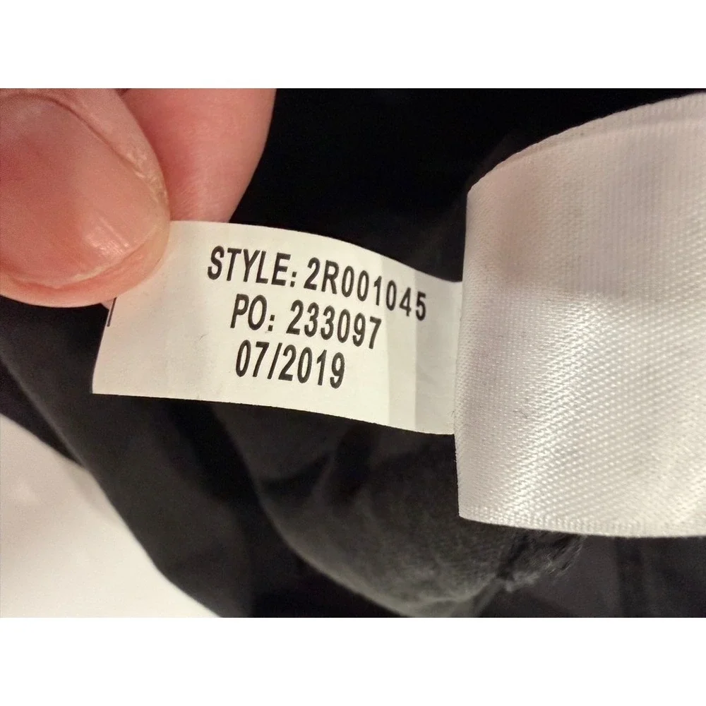 Vineyard Vines Velveteen High Waisted Skirt Jet Black Size 10‎ NWT